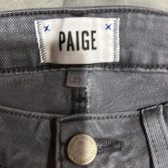 PAIGE
Verdugo Ankle Jeans - Picture 5 of 10
